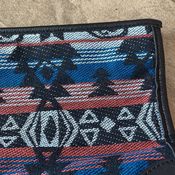 SouthWest Cosmetic Bag - Picture 4 of 7